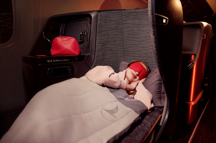 Turkish Airlines Unveils New Sleeping Set for its Guests