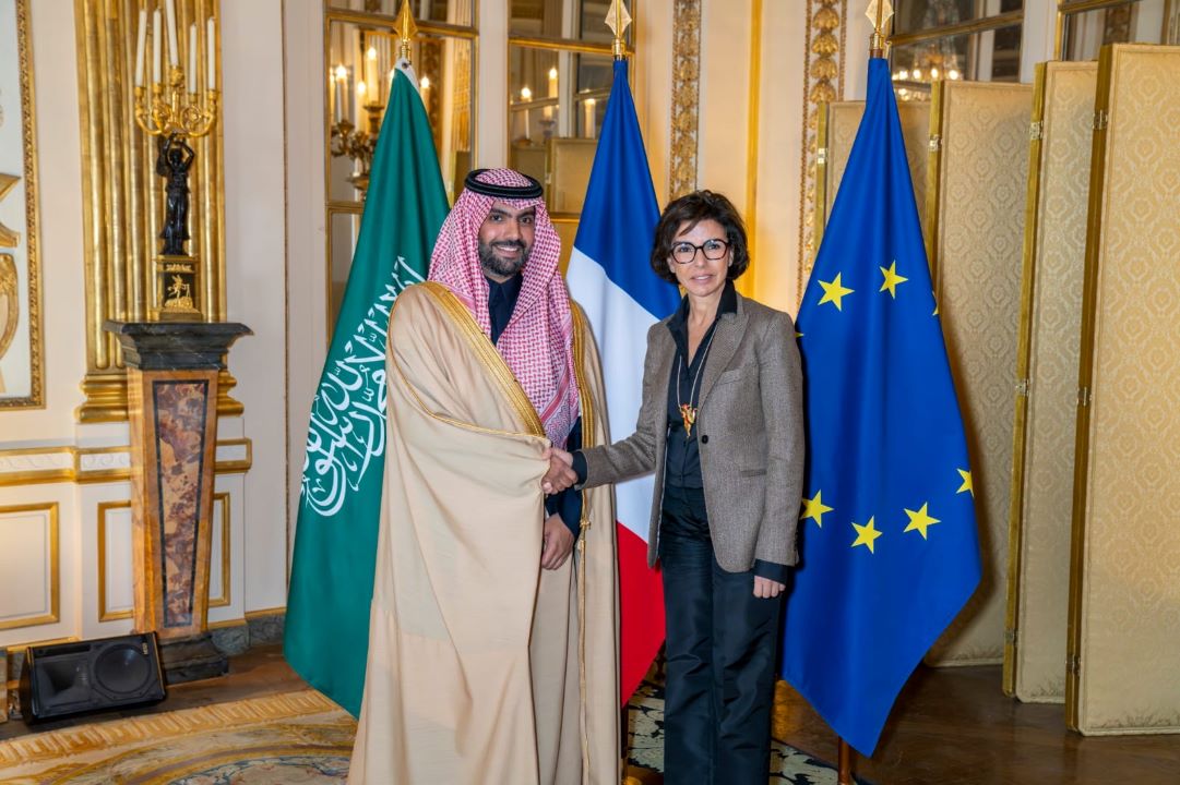 Saudi Arabia''''s Culture Minister Visits France to Boost Cultural Ties